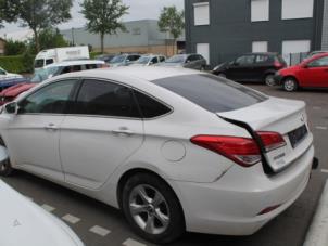 Hyundai I40 Tailgate O295884 photo 3