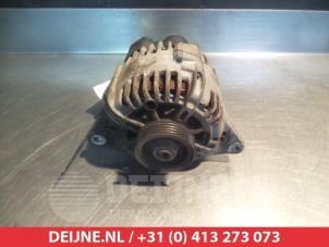 Gebruikte Dynamo Hyundai Santa Fe I 2.0 16V 4x2 Prijs € 50,00 Margeregeling aangeboden door V.Deijne Jap.Auto-onderdelen BV