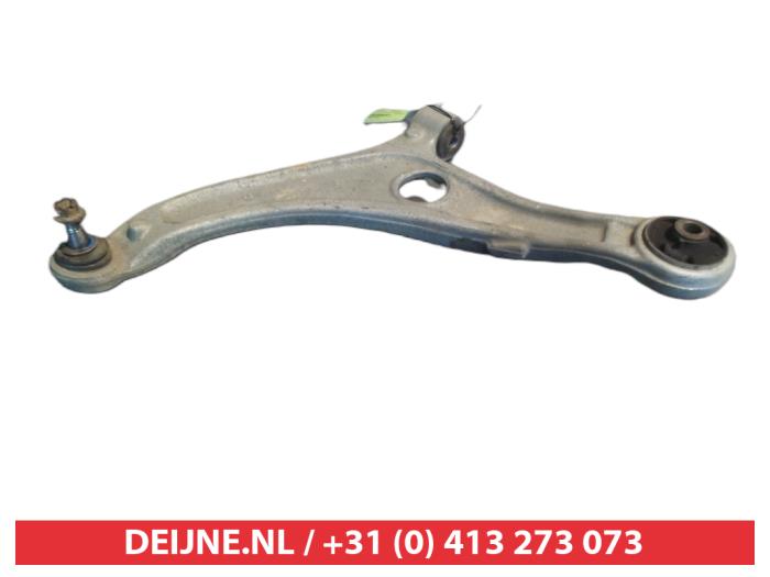 Hyundai I40 Draagarm onder links-voor O381148