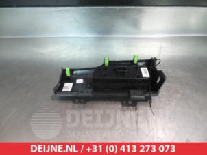 Hyundai Tucson Schakelaar Koplamp Ihv O302618 foto 2