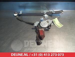 Gebruikte Raammechaniek 4Deurs rechts-achter Ssang Yong Rexton 2.9 TD GLX Prijs € 25,00 Margeregeling aangeboden door V.Deijne Jap.Auto-onderdelen BV