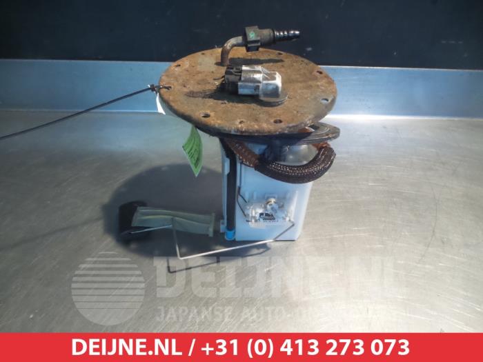 Gebruikte Tank element Pomp Kia Carnival/Grand Carnival 3 2.7 V6 24V Prijs € 100,00 Margeregeling aangeboden door V.Deijne Jap.Auto-onderdelen BV