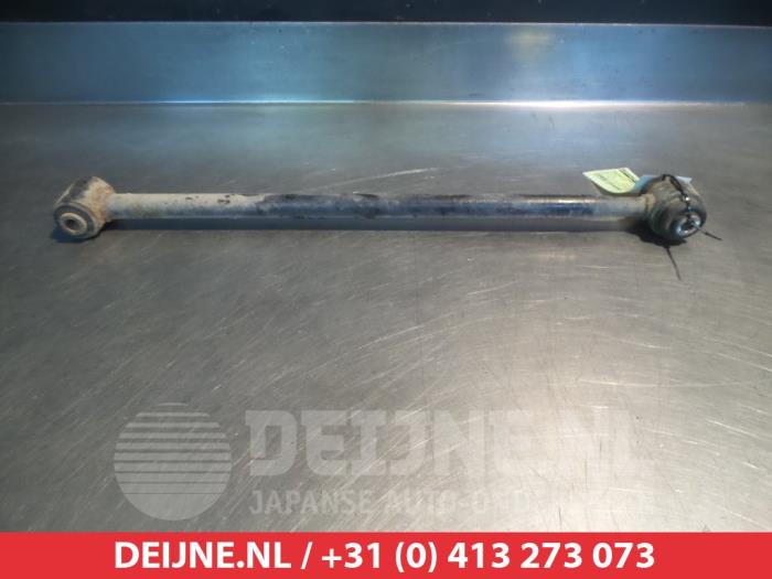 Toyota Rav-4 Draagarm rechts-achter O384819