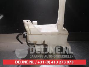 Lexus LS Front windscreen washer reservoir O340603 photo 4