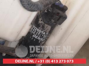 Lexus LS Scheibensprühertank vorne O340604 foto 4