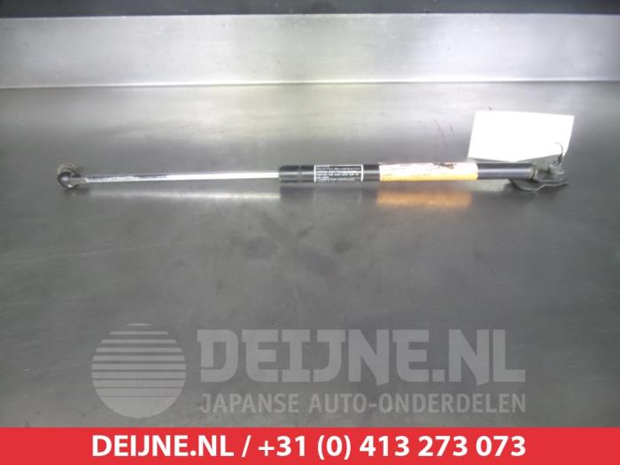 Subaru XV Gasdemper rechts-achter O294900