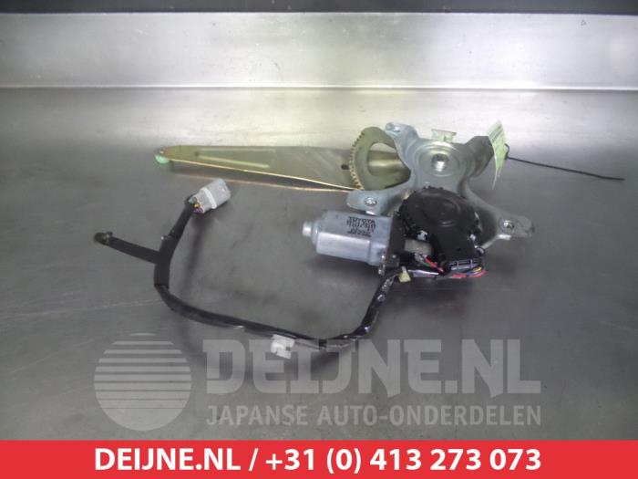 Toyota Landcruiser Ruitmechaniek 4Deurs links-achter O290978
