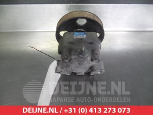Mitsubishi Galant Lenkkraftverstärker Pumpe O331522 foto 2