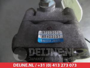Mitsubishi Galant Lenkkraftverstärker Pumpe O331522 foto 3