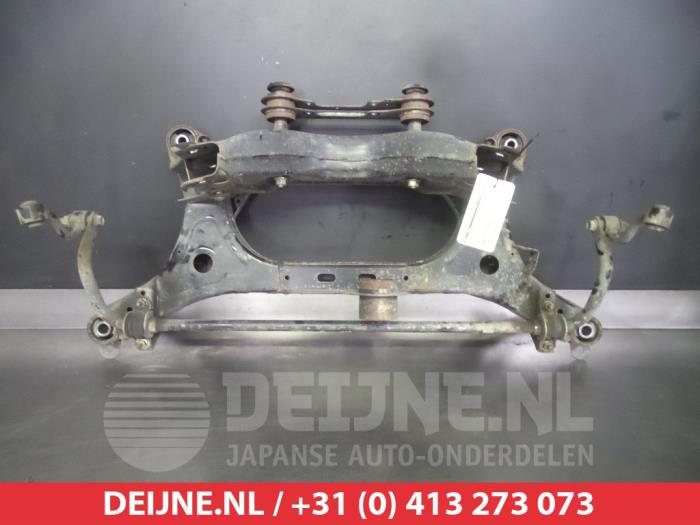 Nissan Juke Träger hinten O375281