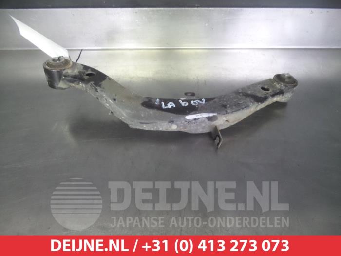 Nissan Juke Draagarm links-achter O383366