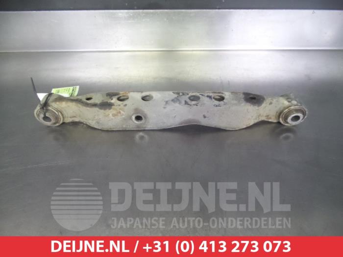Nissan Juke Draagarm links-achter O383367