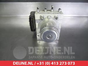 Honda HR-V ABS Pumpe O338228 foto 2
