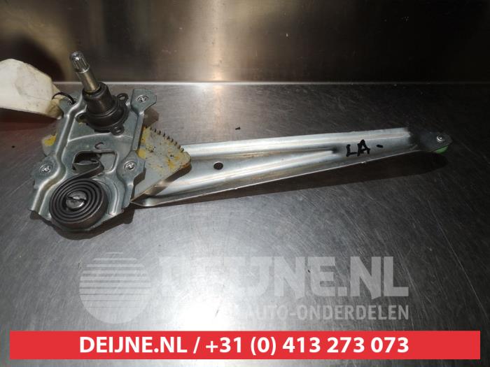 Suzuki SX-4 Ruitmechaniek 4Deurs links-achter O290824