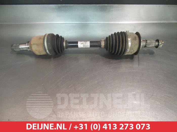 Suzuki SX-4 Aandrijfas links-voor O318393