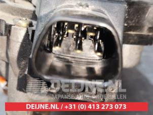Toyota Avensis Verso Scheibenwischermotor vorne O349382 foto 4
