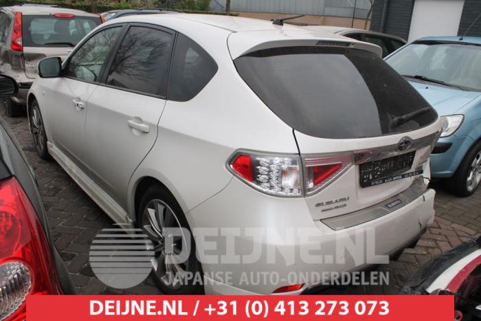 Subaru Impreza Portierruit 4Deurs links-achter O287542