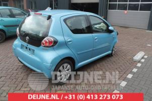 Toyota Aygo Portier 4Deurs rechts-achter O286845 foto 2