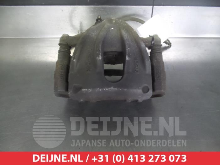 Toyota Avensis Remklauw (Tang) rechts-voor O326910