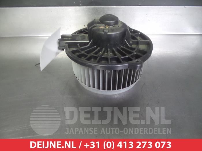 Suzuki Liana Heizung Belüftungsmotor O367366