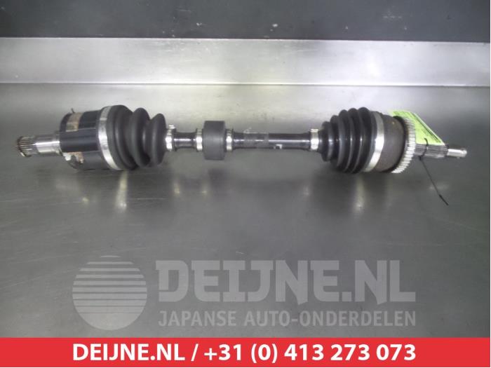 Kia Magentis Aandrijfas links-voor O317966