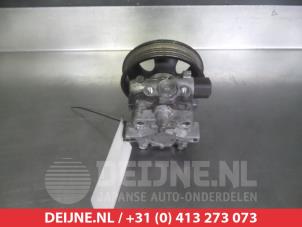 Kia Magentis Lenkkraftverstärker Pumpe O331351 foto 2
