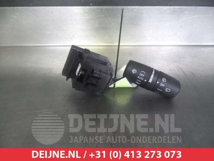 Mazda 3 Scheibenwischer Schalter O309429