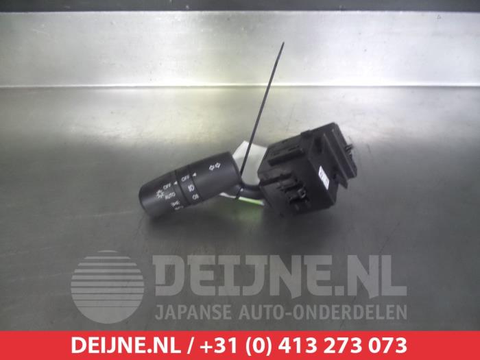 Mazda 3 Licht Schalter O306535
