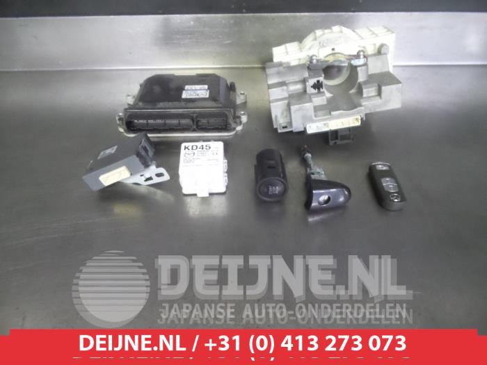 Mazda 3 Zündschloss+Schlüssel O334630