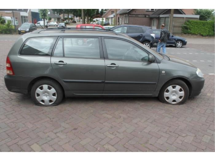 Toyota Corolla Portier 4Deurs rechts-achter O286760