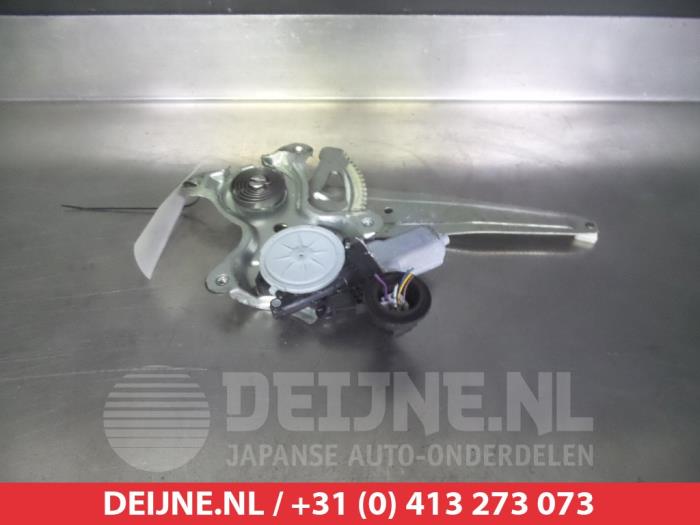 Lexus RX Ruitmechaniek 4Deurs links-achter O290638