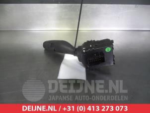 Kia Carens Ruitenwis Schakelaar O309819 foto 2