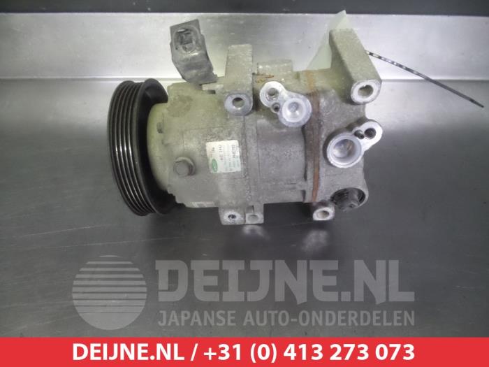 Kia Carens Air conditioning pump O346982
