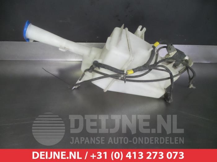 Kia Carens Ruitensproeiertank voor O340561