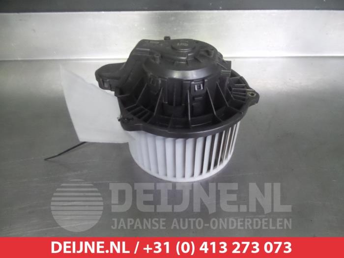 Kia Carens Kachel Ventilatiemotor O367092