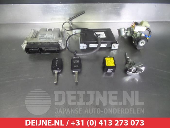 Kia Carens Computer Motormanagement O344690