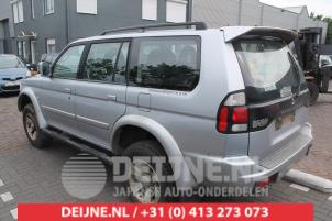 Mitsubishi Pajero Portier 4Deurs links-achter O285481 foto 2