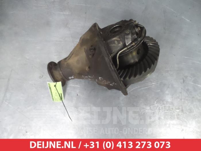 Mitsubishi Pajero Rear differential O375838