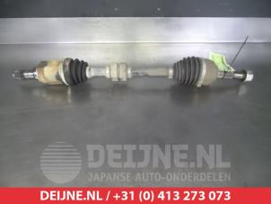 Gebruikte Steekas links-voor Nissan Cube (Z12) 1.6 16V Prijs € 50,00 Margeregeling aangeboden door V.Deijne Jap.Auto-onderdelen BV