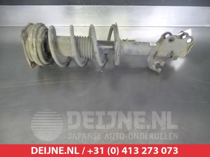 Nissan Cube Stoßdämpferstrebe links vorne O320551