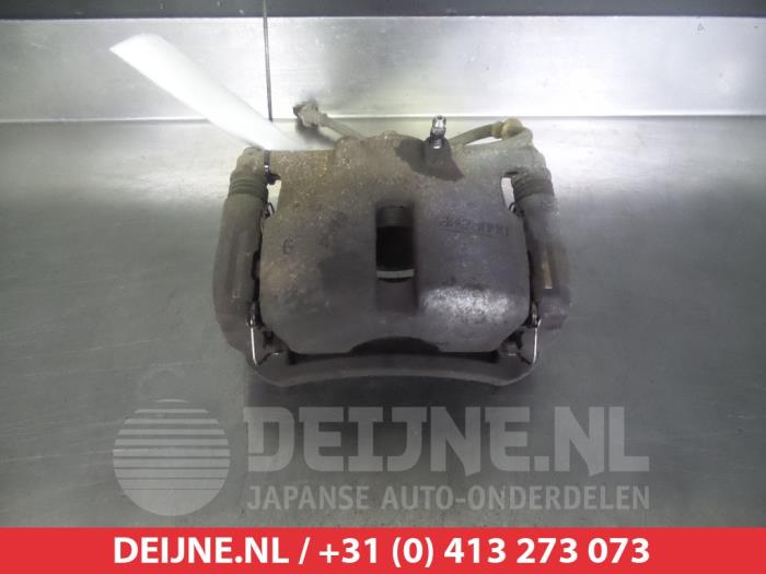 Suzuki SX-4 Remklauw (Tang) links-voor O325522
