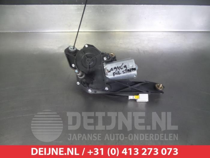 Nissan Primera Rear wiper motor O301062