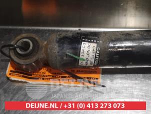 Suzuki Alto Schokdemper rechts-achter O379685 foto 4