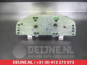 Mazda 323 Odometer KM O304088 photo 2