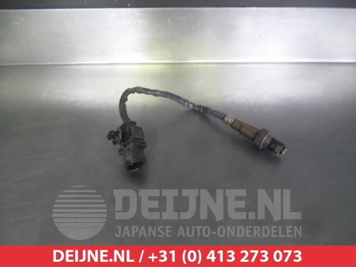 Gebruikte Lambda Sonde Toyota Urban Cruiser 1.4 D-4D 2WD Prijs € 35,00 Margeregeling aangeboden door V.Deijne Jap.Auto-onderdelen BV