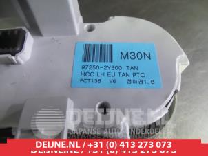 Hyundai IX35 Heater control panel O305501 photo 3