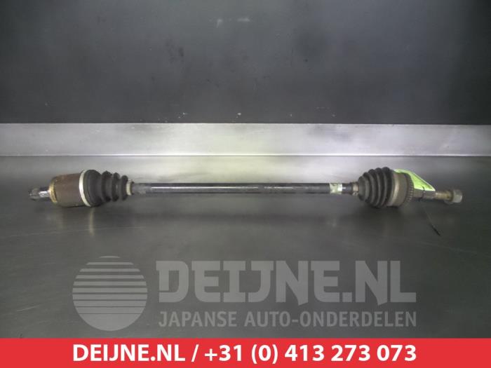 Nissan Almera Antriebswelle rechts vorne O319234