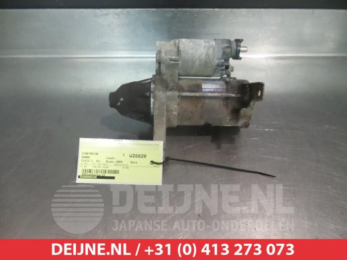 Gebruikte Startmotor Honda Civic (EM) 1.7 16V Prijs € 35,00 Margeregeling aangeboden door V.Deijne Jap.Auto-onderdelen BV