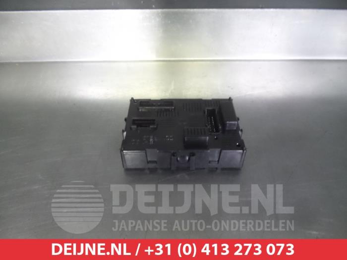 Gebruikte Module Bodycontrol Nissan Note (E11) 1.6 16V Prijs € 75,00 Margeregeling aangeboden door V.Deijne Jap.Auto-onderdelen BV