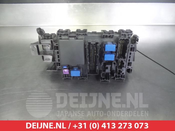 Suzuki Celerio Zekeringkast O350330